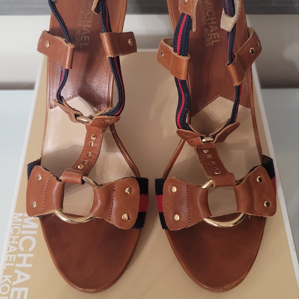 Seaport T-Strap sandals/Heels